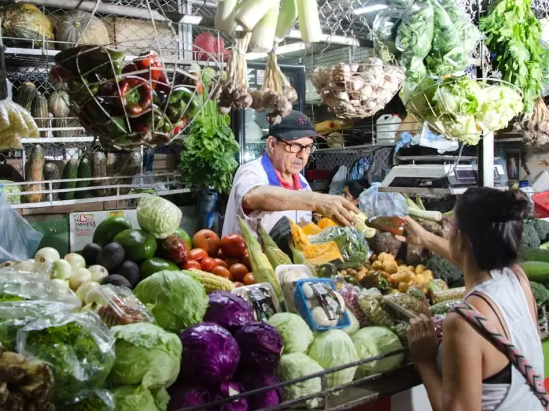 VERDURAS LAS TRES B